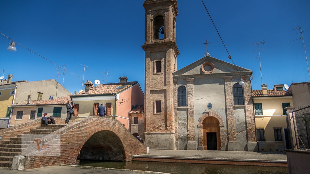 Comacchio, Chiesa del Carmine - Turista a due passi da casa