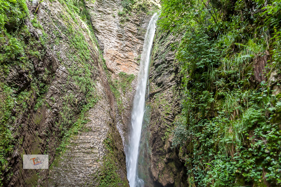 Grotte di Rescia, orrido di Santa Giulia- Turista a due passi da casa