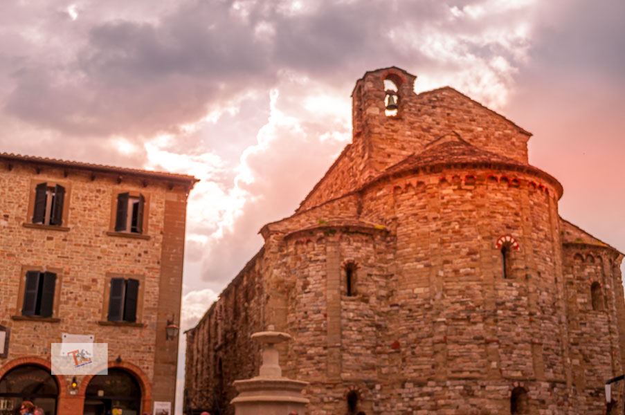 San Leo, Pieve Santa Maria Assunta - Turista a due passi da casa