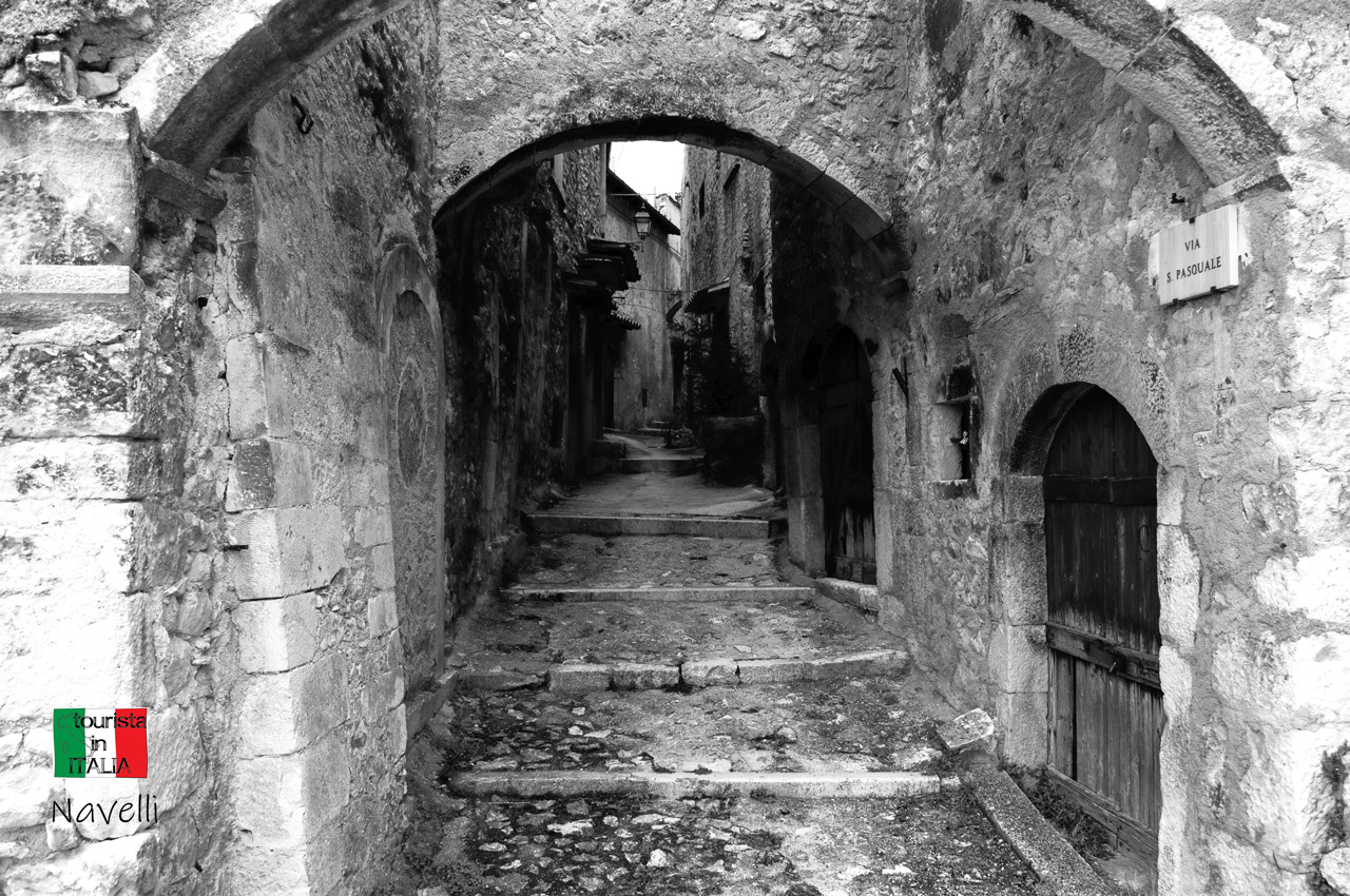 Navelli, scorcio cittadino