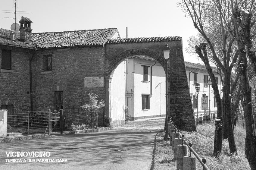 Morimondo,-arco---vicinovicino-turista-a-due-passi-da-casa