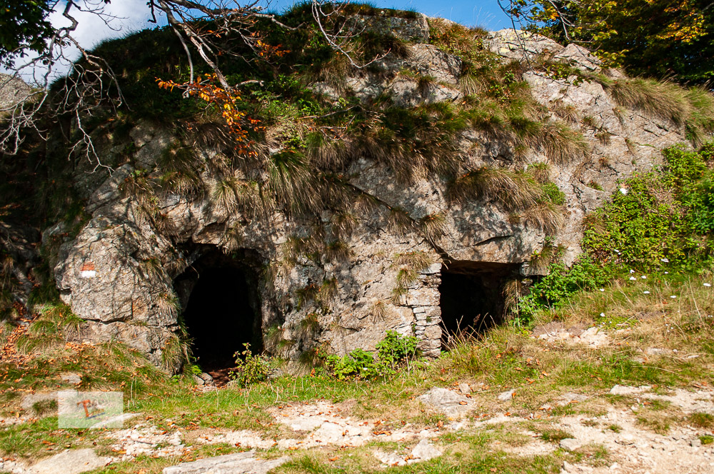 Morissolo, Linea Cadorna, trincee nella roccia - Turista a due passi da casa