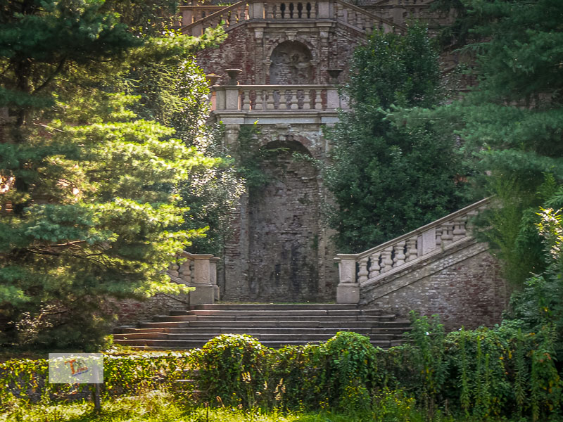 Castelletto di Cuggiono, villa Clerici, scalinata barocca - Turista a due passi da casa