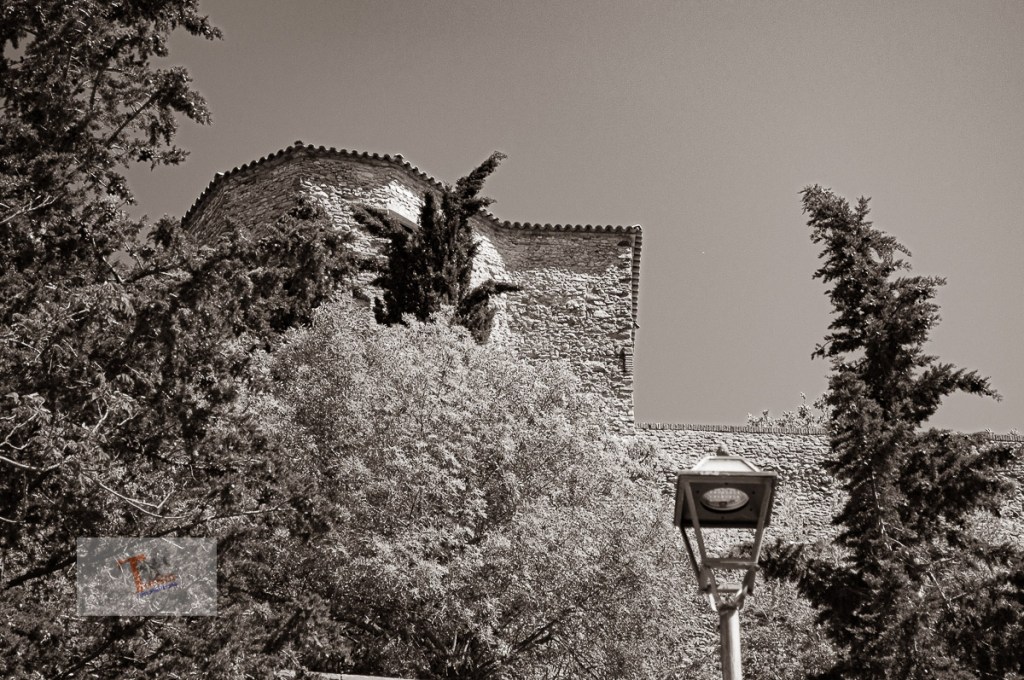Montebello, torre della rocca - Turista a due passi da casa