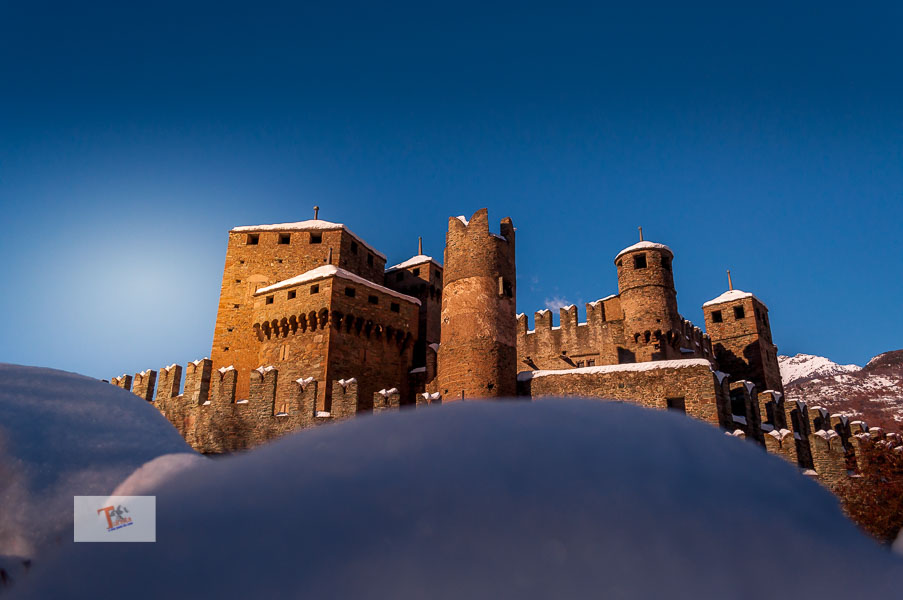 Fenis, il castello - Turista a due passi da casa