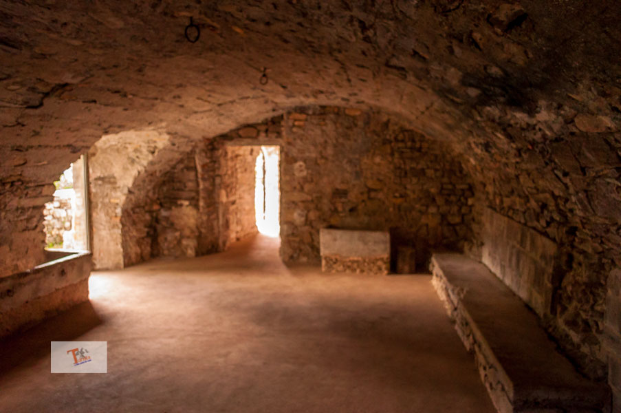 Isola Comacina, resti chiesa san Faustino e Giovita - Turista a due passi da casa