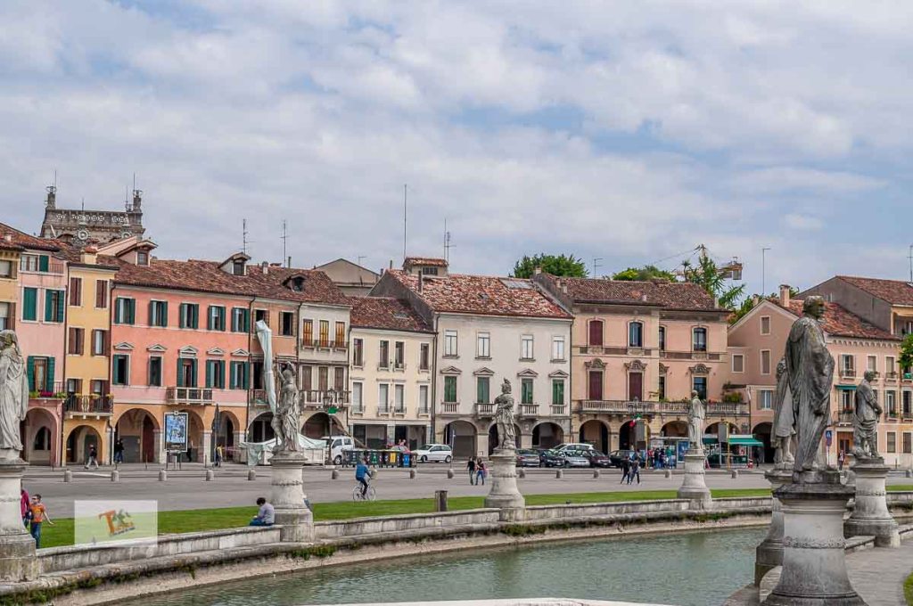 Padova, Piazza alla Valle - Turista a due passi da casa