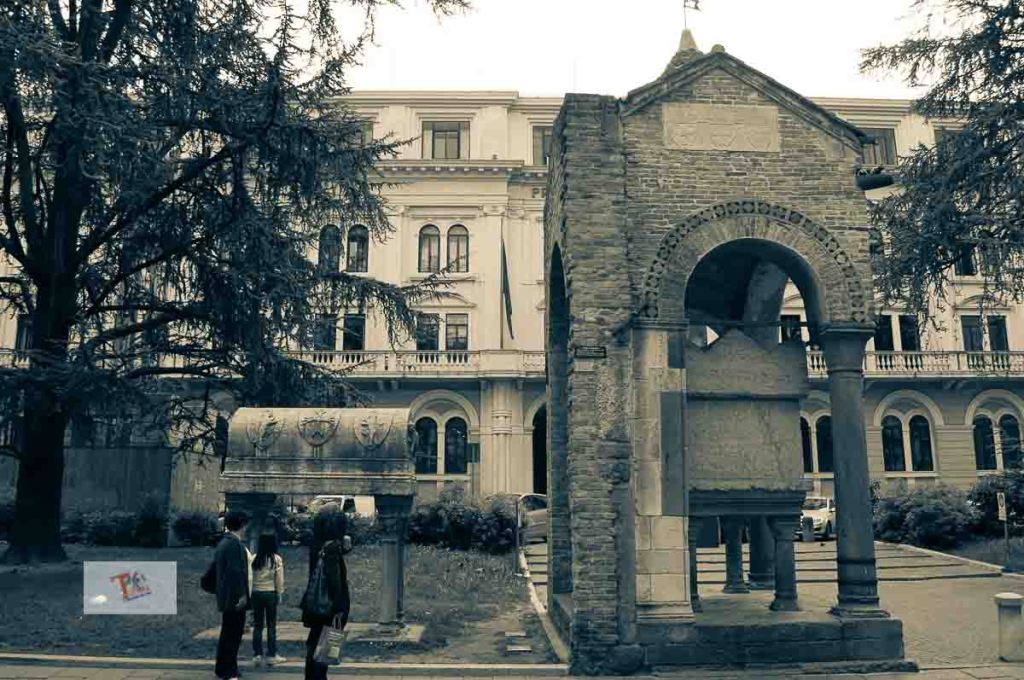 Padova, Tomba di Antenore - Turista a due passi da casa
