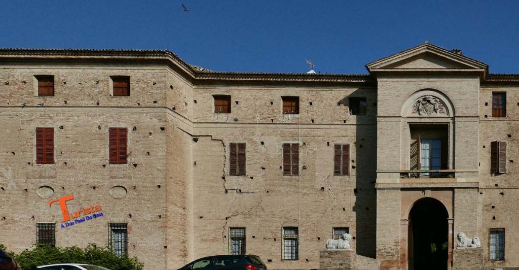 Rocca Meli Lupi, ingresso - Turista A Due Passi Da Casa