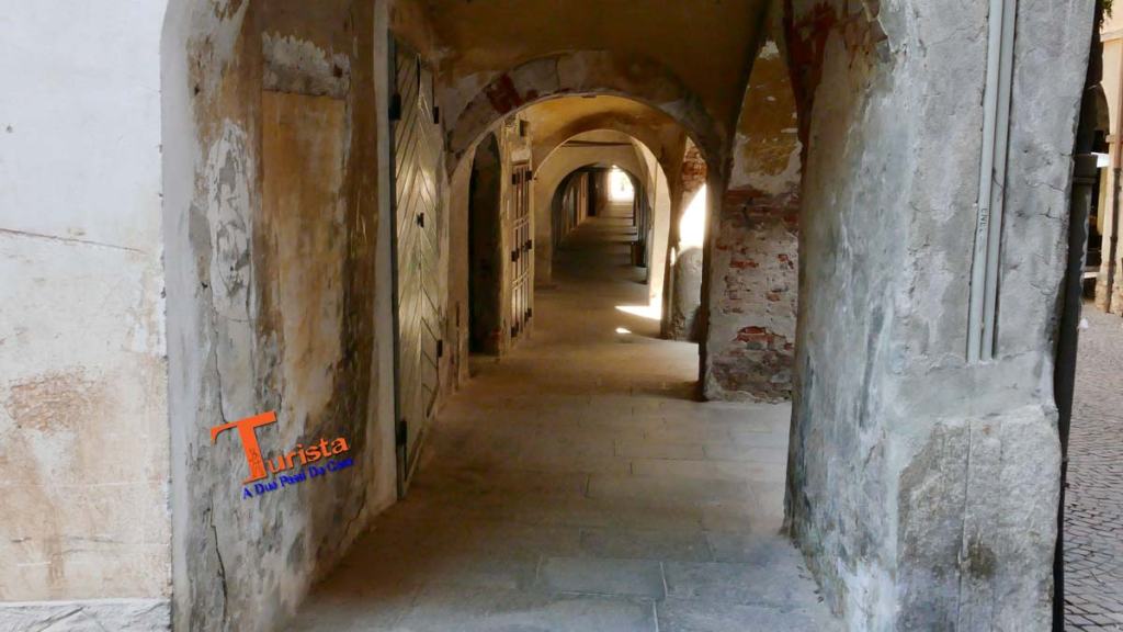 Saluzzo, i portici - Turista A Due Passi Da Casa