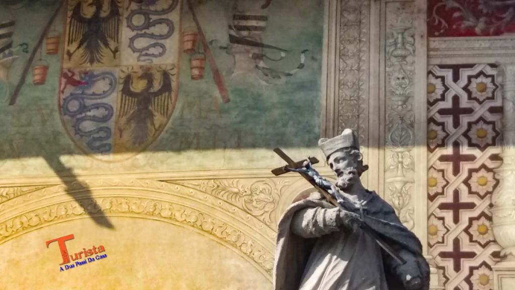 Vigevano, Piazza Ducale, particolare- Turista A Due Passi Da Casa