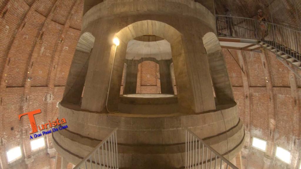 Novara, interno della Cupola di san Gaudenzio - Turista A Due Passi Da Casa