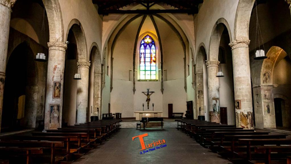 Narni, Chiesa di San Francesco, interno - Turista A Due Passi Da Casa