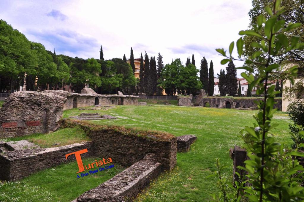 Arezzo, anfiteatro romano - Turista A Due Passi Da Casa
