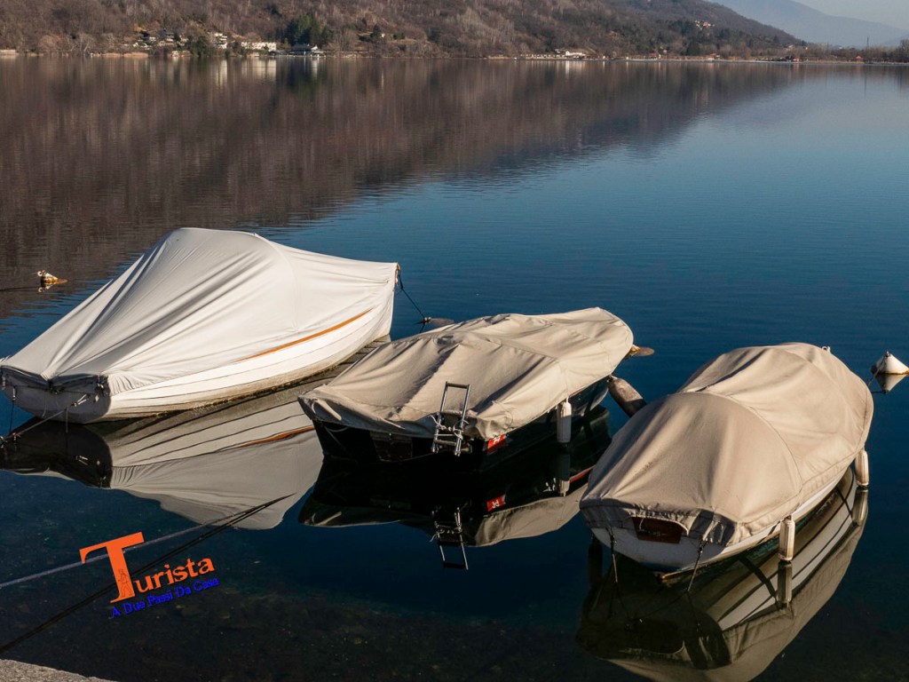 Mergozzo, barche sul lago - Turista A Due Passi Da Casa