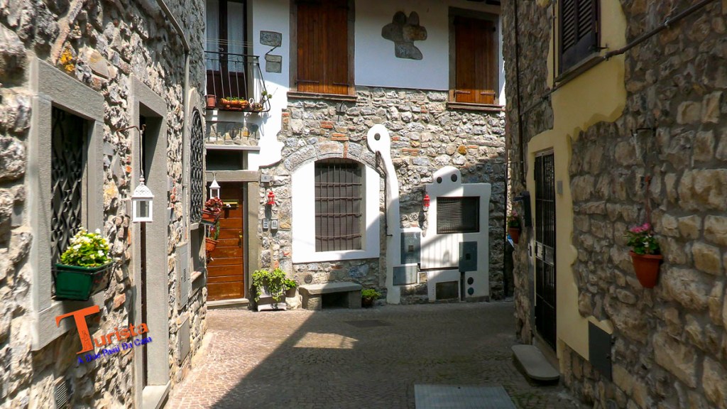 Riva di Solto, il centro storico - Turista A Due Passi Da Casa