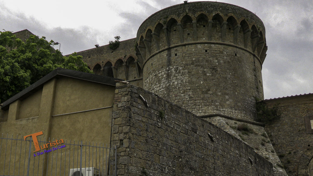 Volterra, fortezza torre di Porta a Selci - Turista A Due Passi Da Casa