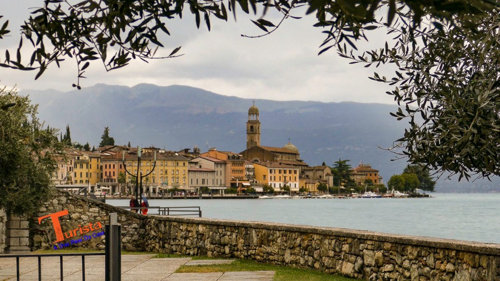 Salò, dalla Repubblica alle passeggiate sul lungolago, alla scoperta della storia&nbsp;cittadina
