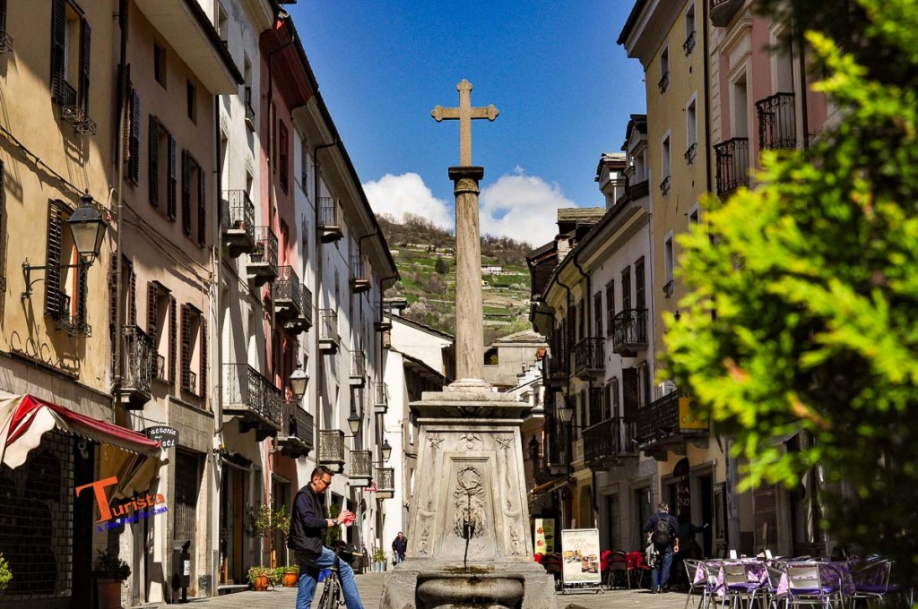 Aosta, Croce di città- Turista A Due Passi Da Casa