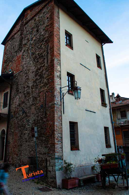Sant'Ambrogio di Torino, torre comunale - Turista A Due Passi Da Casa