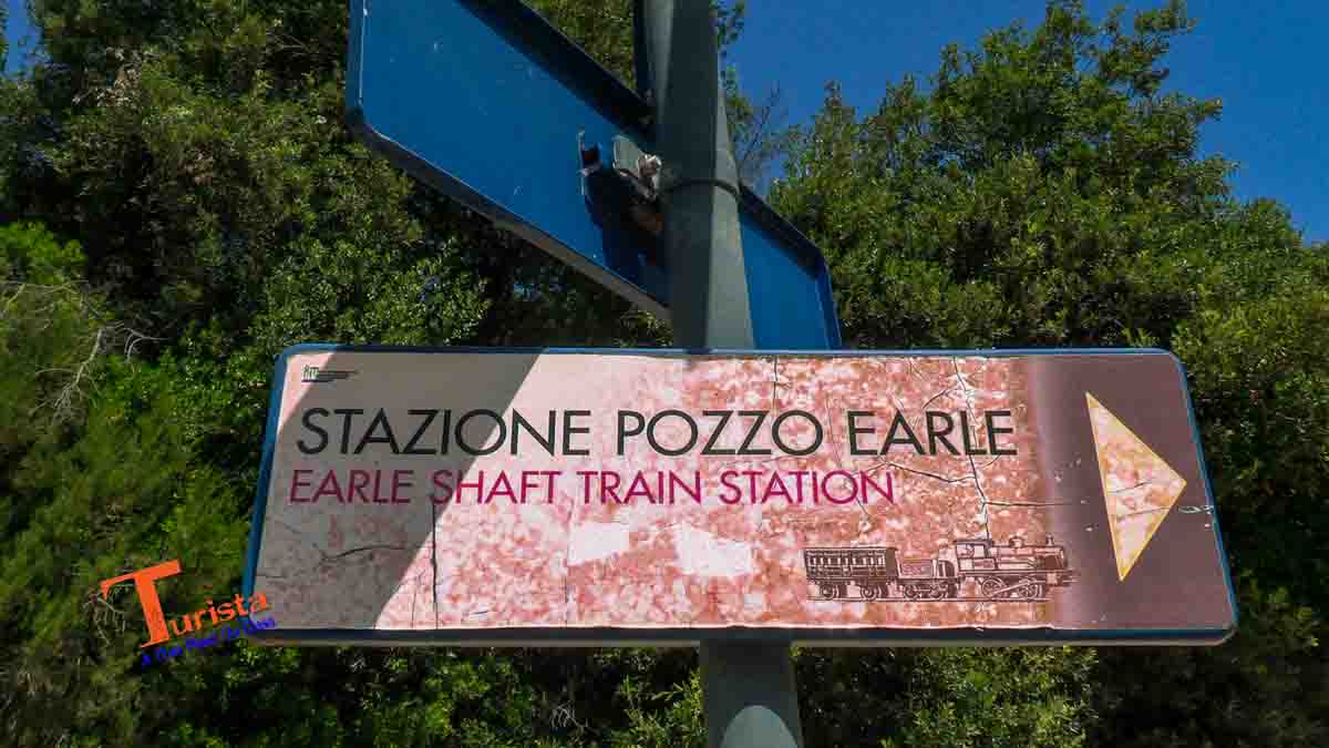 Parco Archeominerario San Silvestro, Indicazione per il Trenino - Turista A Due Passi Da Casa