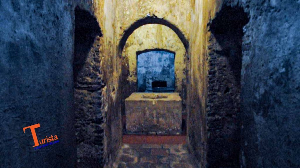 Penisola Sinis, San Salvatore di Sinis, Chiesa di San Salvatore, Ipogeo- Turista A Due Passi Da Casa