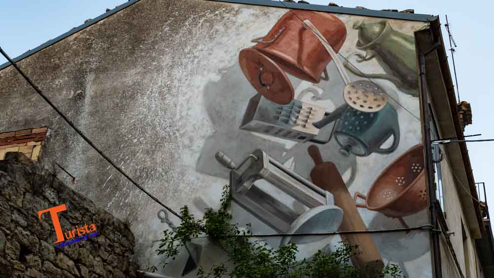 Civitacampomarano, Murales - Turista a Due Passi Da Casa