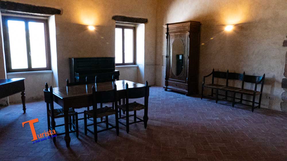 Civitacampomarano, Castello Angioino, una delle sale- Turista a Due Passi Da Casa