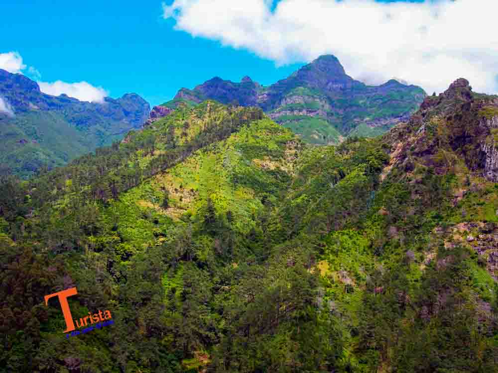 Eira do Serrado, vista su Pico de Areeiro - Turista a Due Passi Da Casa