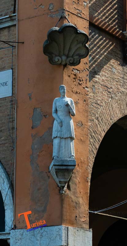 Modena, la Bonissima- Turista a Due Passi Da Casa