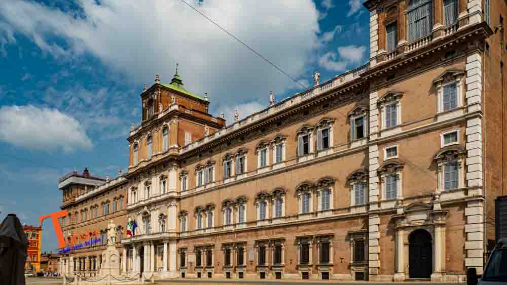 Modena, Palazzo Ducale- Turista a Due Passi Da Casa