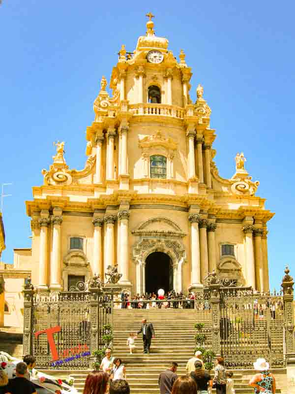 Ragusa Ibla, Duomo di San Giorgio- Turista a Due Passi Da Casa