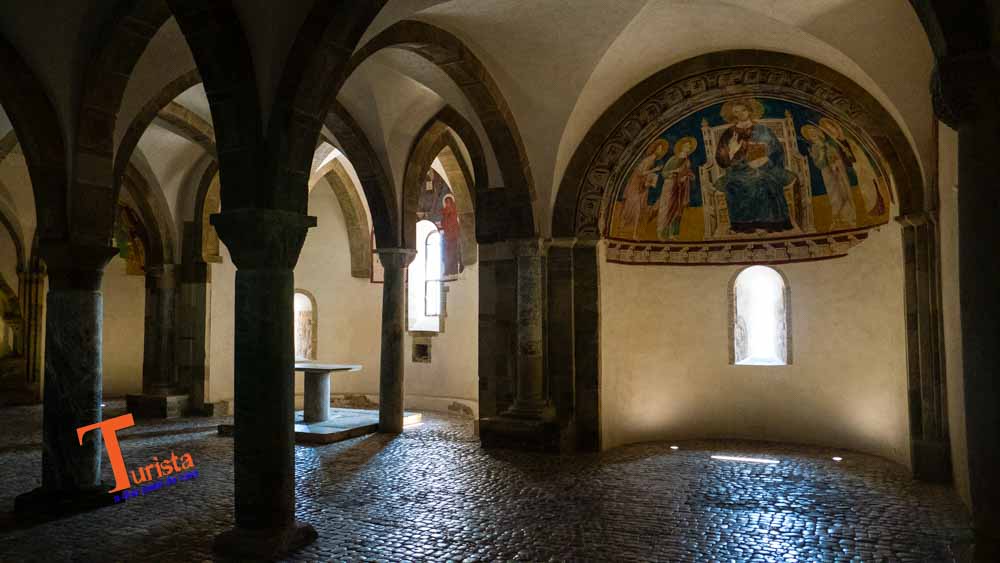 Fossacesia, Abbazia di San Giovanni in Venere, cripta - Turista a Due Passi Da Casa