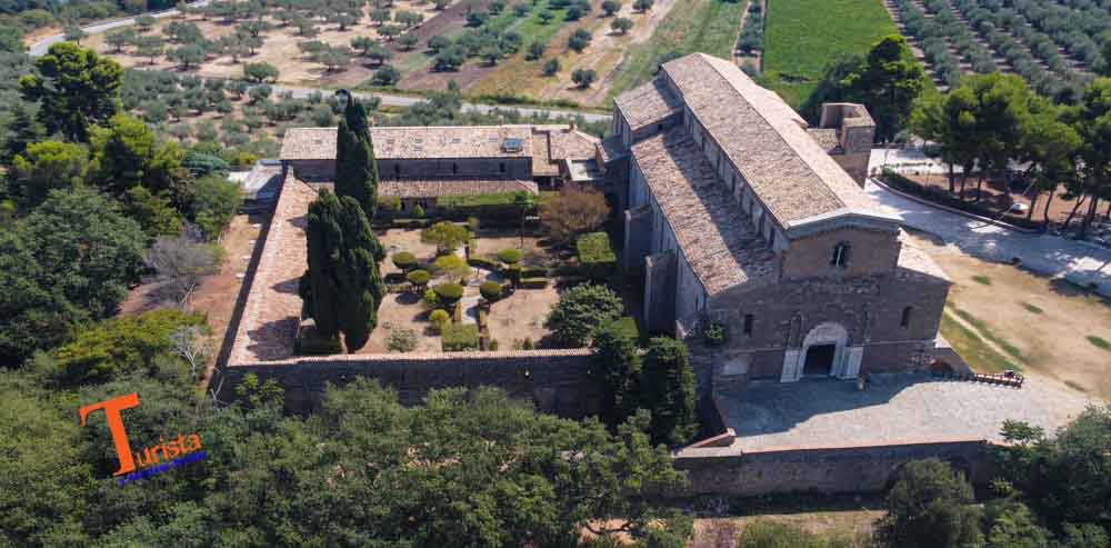 Sulla Costa dei Trabocchi alla Scoperta di un Gioiello Medievale: l’Abbazia di San Giovanni in Venere a&nbsp;Fossacesia