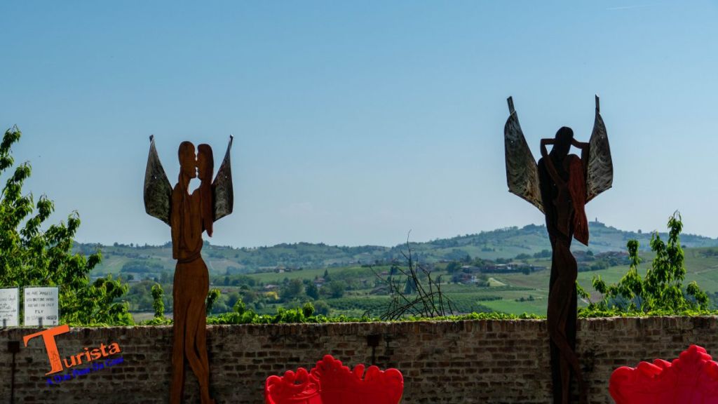 Castagnole delle Lanze, muro del Prello - Turista A Due Passi Da Casa