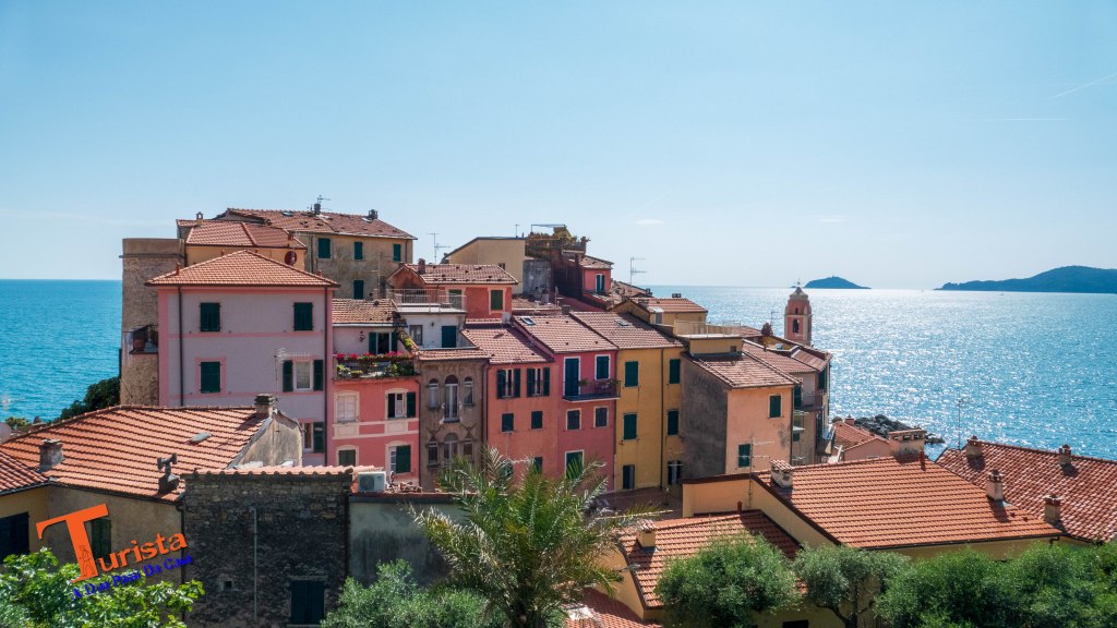 Vivere un giorno a Tellaro tra mare, natura e la buona cucina&nbsp;ligure