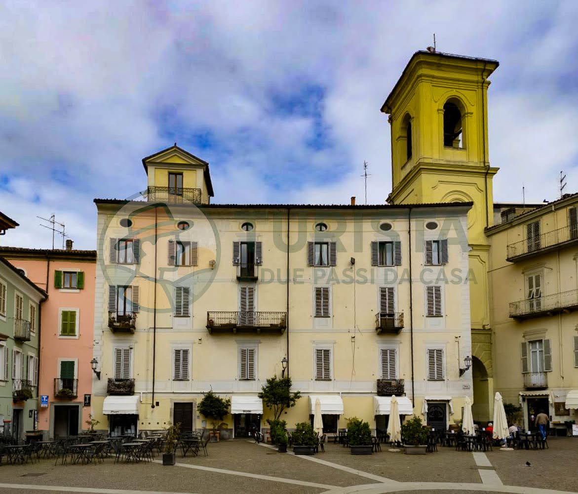 La Torre Civica di Acqui Terme, Turista A Due Passi Da Casa