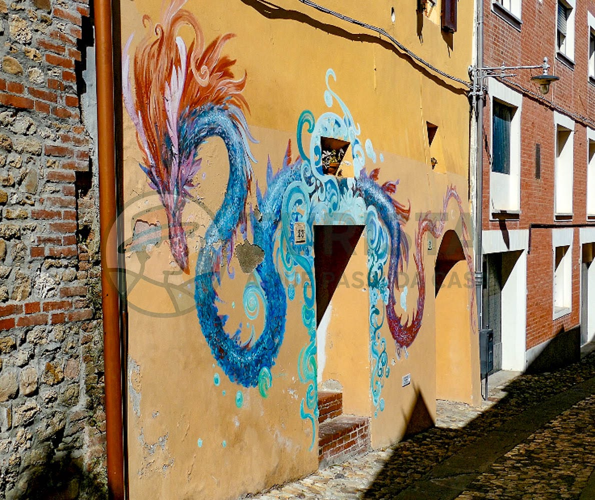 Murales del drago di Dozza - Turista A Due Passi Da Casa