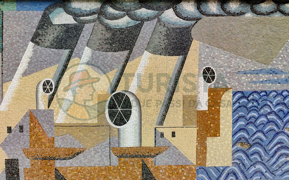 Uno dei mosaici sul Palazzo della Posta di Alessandria, Turista A Due Passi Da Casa
